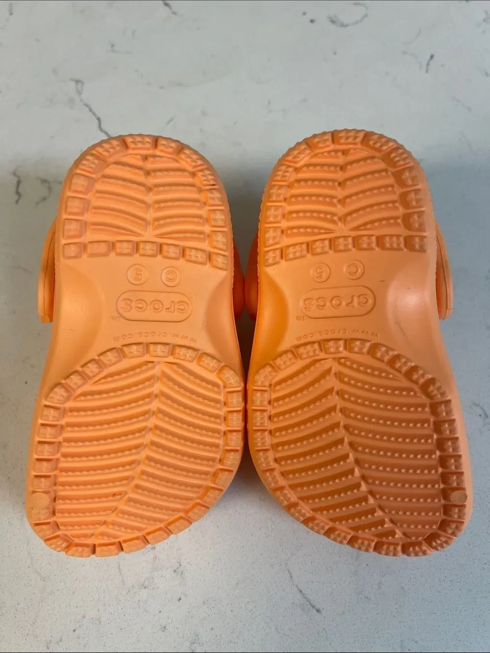 Crocs Toddler Classic Clog Size 5 Peach - Light Orange ? Style # 204536